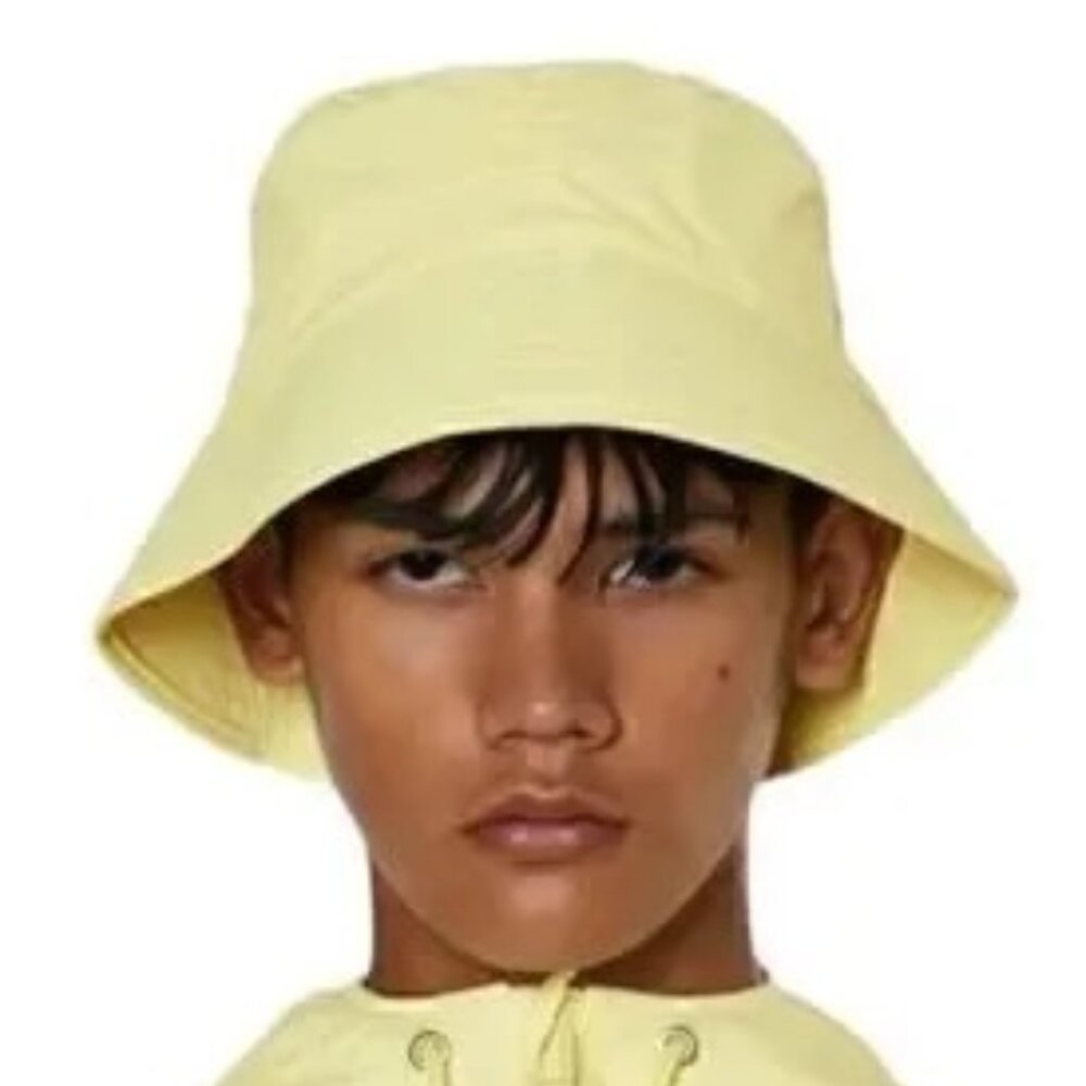 Rains Bucket Hat in the Color Straw (XS-M)